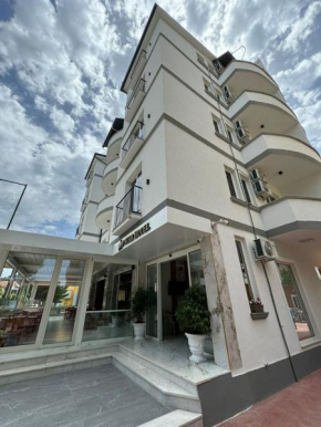 Star Hotel & Restaurant